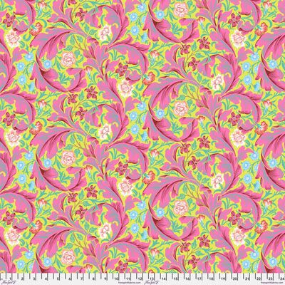 Kaffe Fassett x Morris & Co Fabric: Leicester Fuchsia