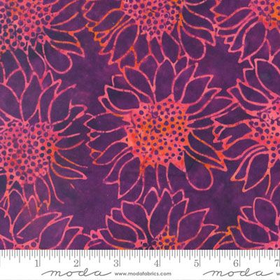 Bonfire Batik fabric: Flowers Mum (per 1/4 metre)