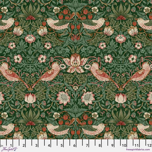 The Cotswold Holiday Collection: Med Strawberry Thief Green