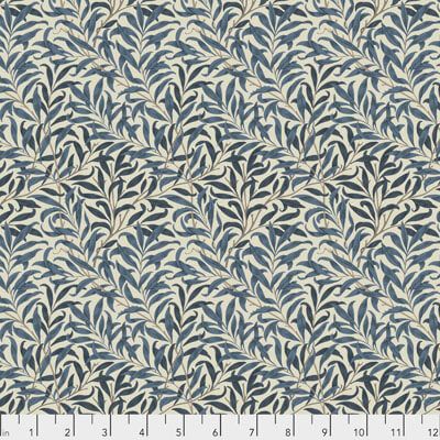 William Morris Standen in Autumn: Willow Boughs Navy (per 1/4 metre)