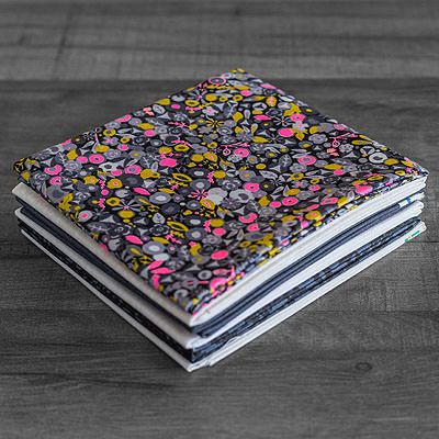 Sun Prints Monochrome Fat Quarter Pack