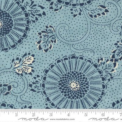 Indigo Blooming fabric: Kiku Water