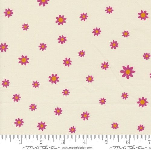 Maeve Fabric: Daisy Dot, Pearl