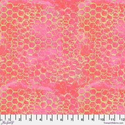 Sue Penn Butterfly Fields fabric: Honeycomb Pink