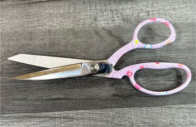 Kaffe Fassett 8 inch Shears