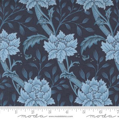 Morris Manor fabric: Hammersmith, Ebony