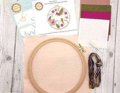 Large 19cm Applique Hoop Kit: Hummingbird