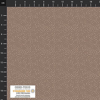 Quilters Coordinates fabric: Tiny Triangles Brown (per 1/4 metre)