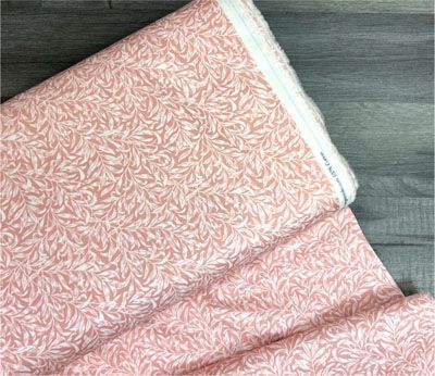 William Morris Quilt Backs: Willow Boughs Blush 108'  (per 1/4 metre)