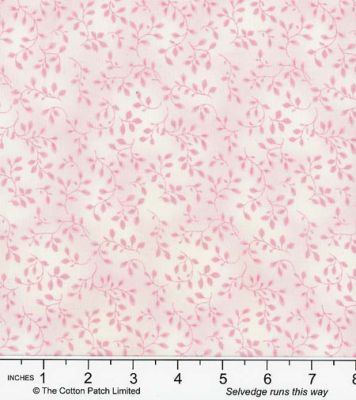 Quilters Coordinates fabric: Folio Basics, Powder Pink