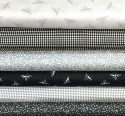 Petite Bees Neutral Fat Quarter Bundle