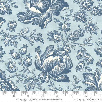 Cascade fabric: Romantic Toile Sky (per 1/4 metre)