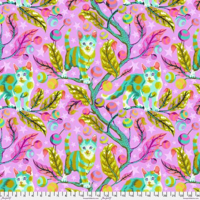 Tabby Road Deja Vu fabric: Club Kitty, Electroberry