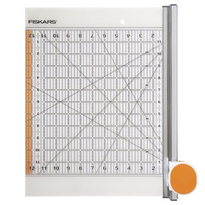 Fiskars Rotary Cutter & Ruler Combo 12' x 12'