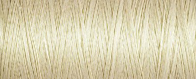 Gutermann Natural Cotton 50 Weight Thread 250m Cream 828