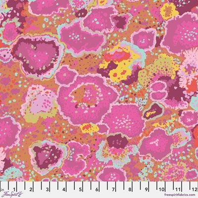 Kaffe Fassett Fabric Lichen Lilac (per 1/4 metre)