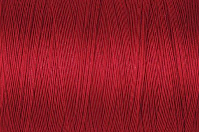 Gutermann Natural Cotton 50 Weight Thread 400m 2074 Scarlet