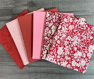 Heritage Rouge Fat Quarter Pack