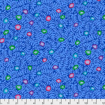 Kaffe Fassett Collective: Moss Flower Blue (per 1/4 metre)