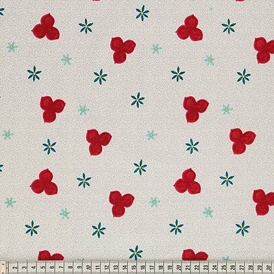 Dee Hardwicke Fabric: Trefoil White (per 1/4 metre)