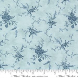 Cascade fabric: Budding Vines Sky (per 1/4 metre) | 