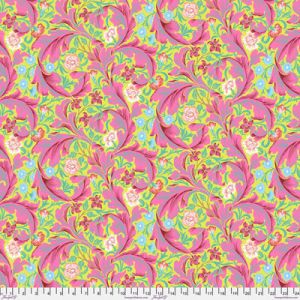 Kaffe Fassett x Morris & Co Fabric: Leicester Fuchsia | 