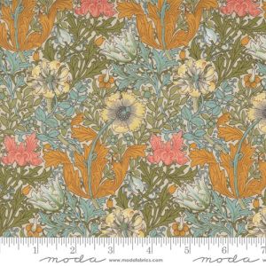 Morris Manor fabric: Compton, Porcelain | 