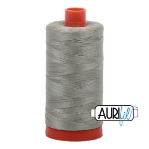 Aurifil 50 Thread Light Laurel Green 2902 | 