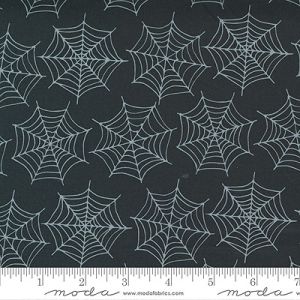 Halloween fabric: Spiderwebs Midnight (per 1/4 metre) | 