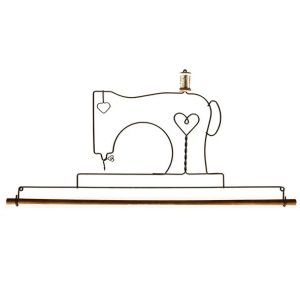 Patchwork Quilt Wire Hanger  Sewing  Machine 22' | 