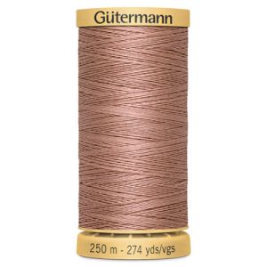 Gutermann Natural Cotton 50 Weight Thread 250m 2626 Dusky Pink | 