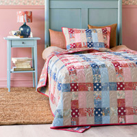 Tilda Plaid Porch Red/Blue Quilt Pattern